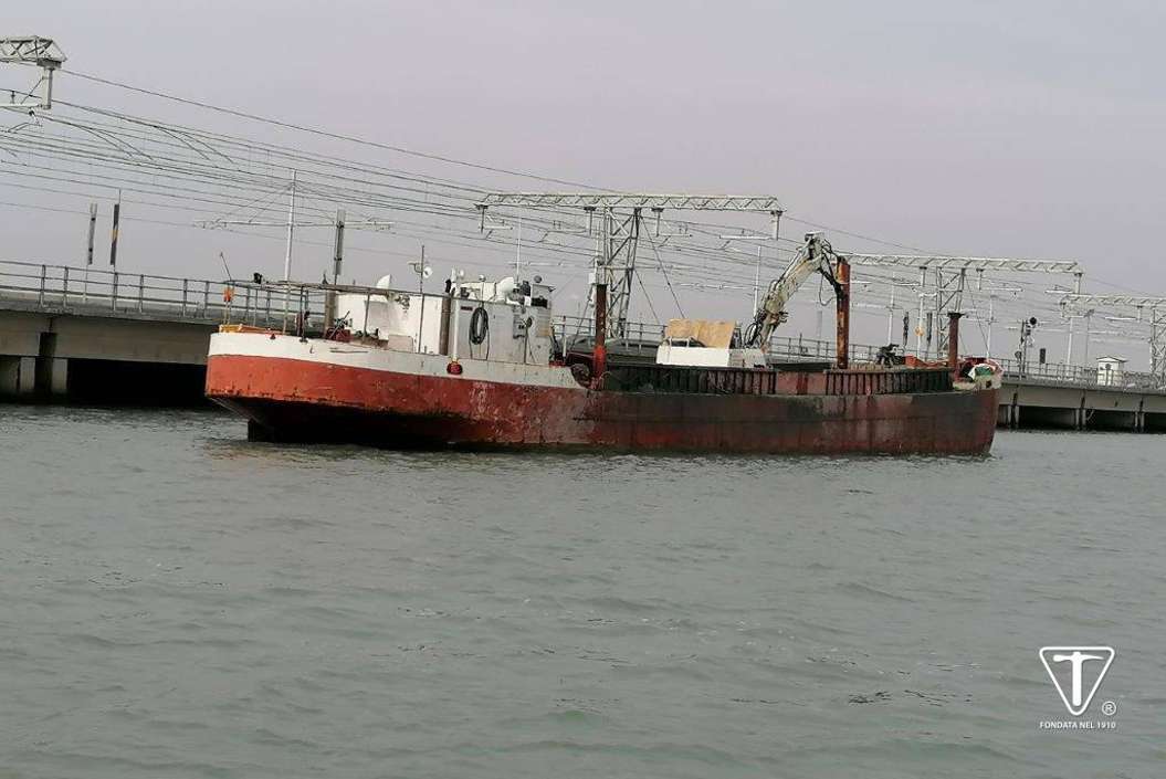 Impresa Silvio Pierobon - Realizzazioni - Consolidamento e dragaggio arcate ponte della Libertà | Venezia